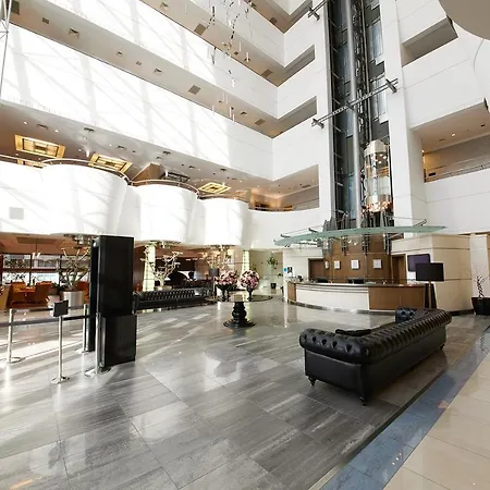 Hotel Metropolitan 5*